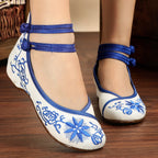 Beijing Embroidered Dance Shoes